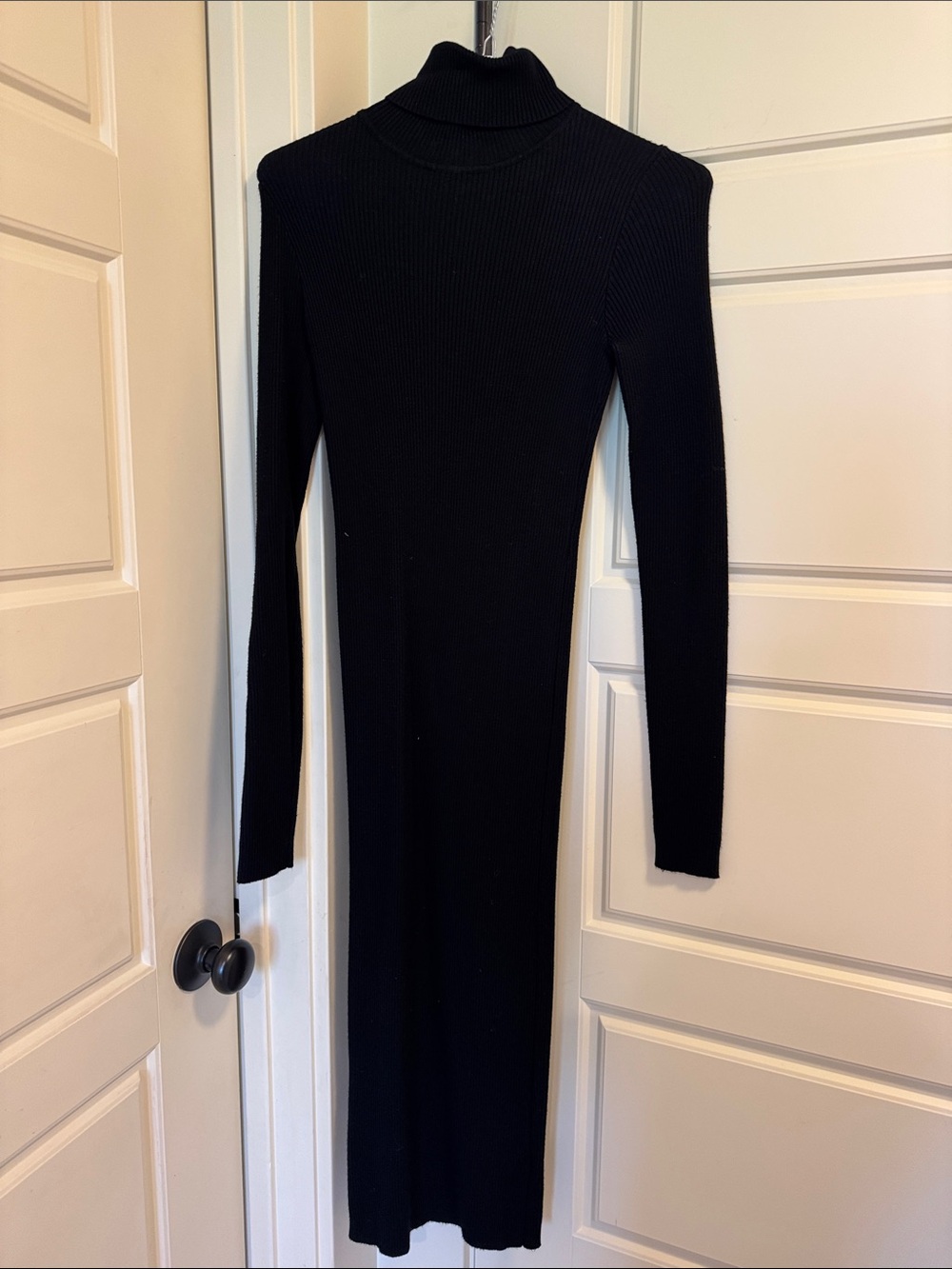 Long Black Ribbed Turtleneck Maxi Dress - Sleek Coverage